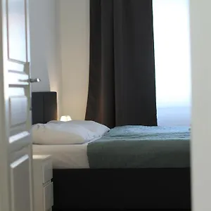  Apartment Sweet - Leopold